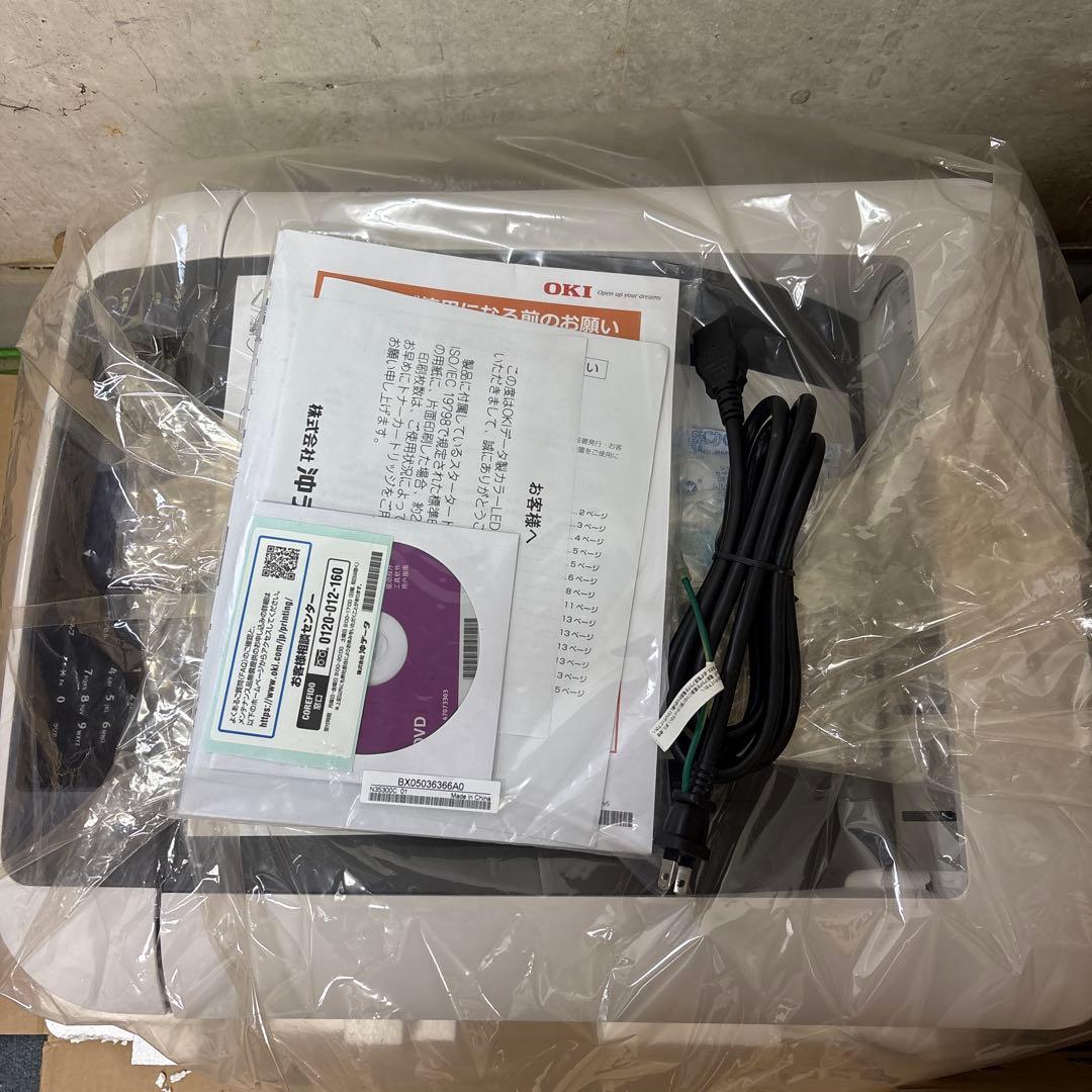 oki C824dn 未使用品