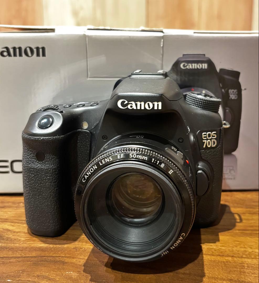 キャノン Canon EOS 70D トリプルレンズセット　一眼レフ　送料込み