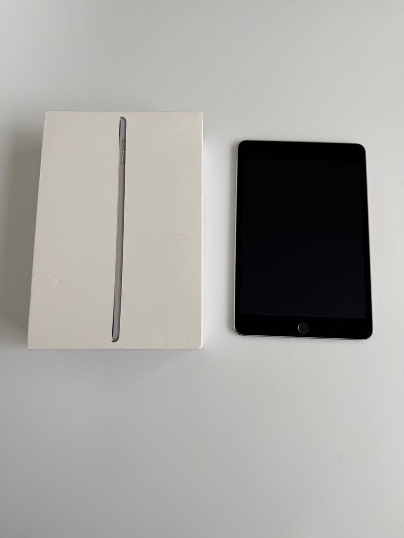 iPad本体 iPad mini 4 128GB