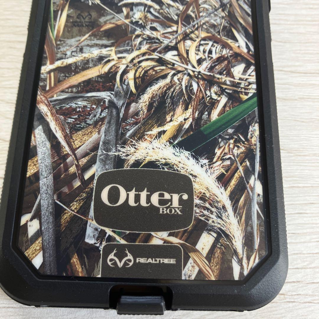 grrenーman・オッターボックスディフェンダー:iPhone SE(