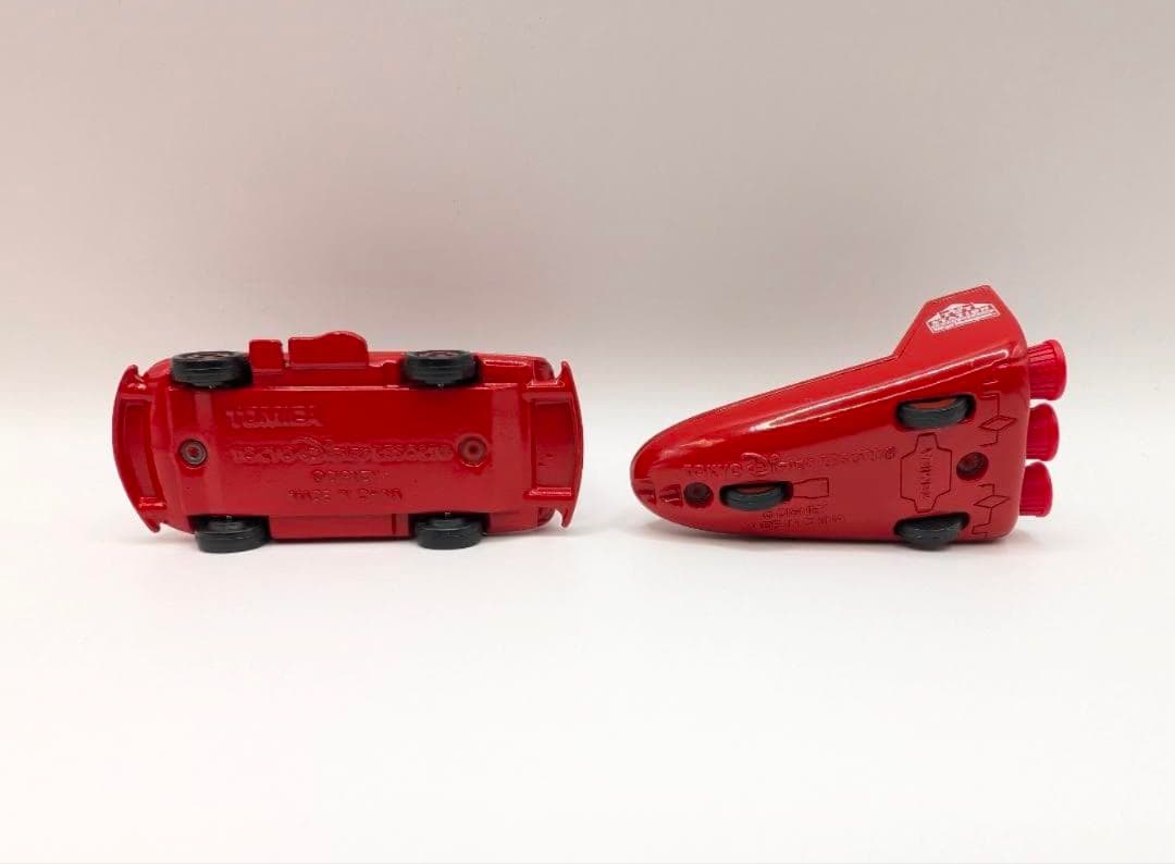 トミカ　ディズニー　トイ・ステーション　グランドオープン　レッドカラー