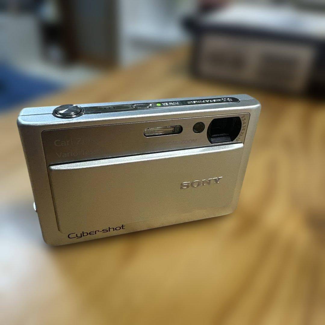 【美品】SONY Cyber-shot DSC-T20 デジタルカメラ　シルバー