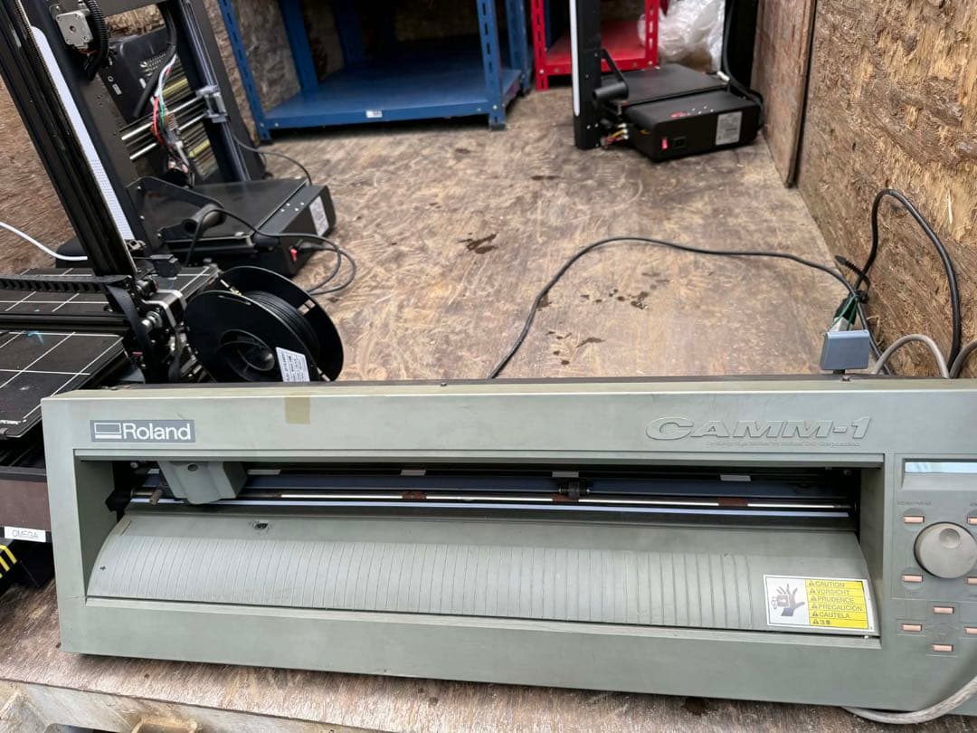 Roland CAMM-1 業務用カッティングマシン