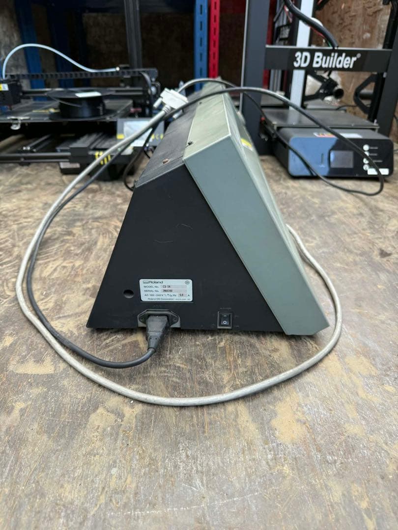 Roland CAMM-1 業務用カッティングマシン