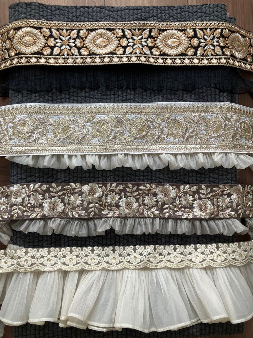ヌビバック　トートバック　インド刺繍リボン