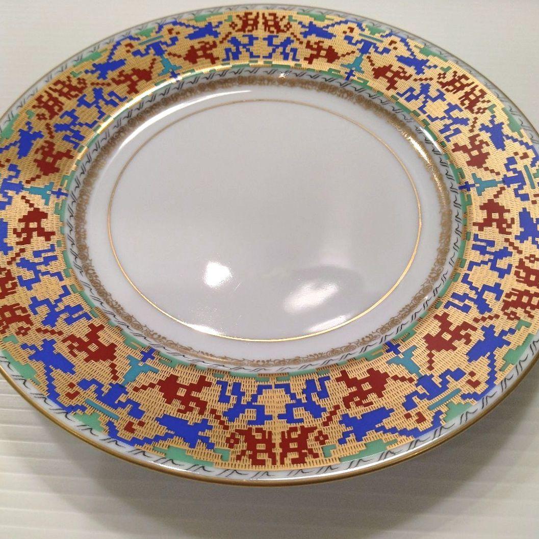 世界の偉大なカップと受皿 ケーキ皿 アンティーク 金彩 24K 皿 19,5cm