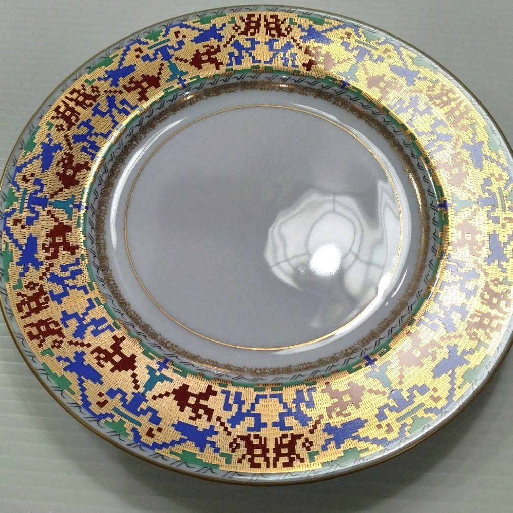 世界の偉大なカップと受皿 ケーキ皿 アンティーク 金彩 24K 皿 19,5cm