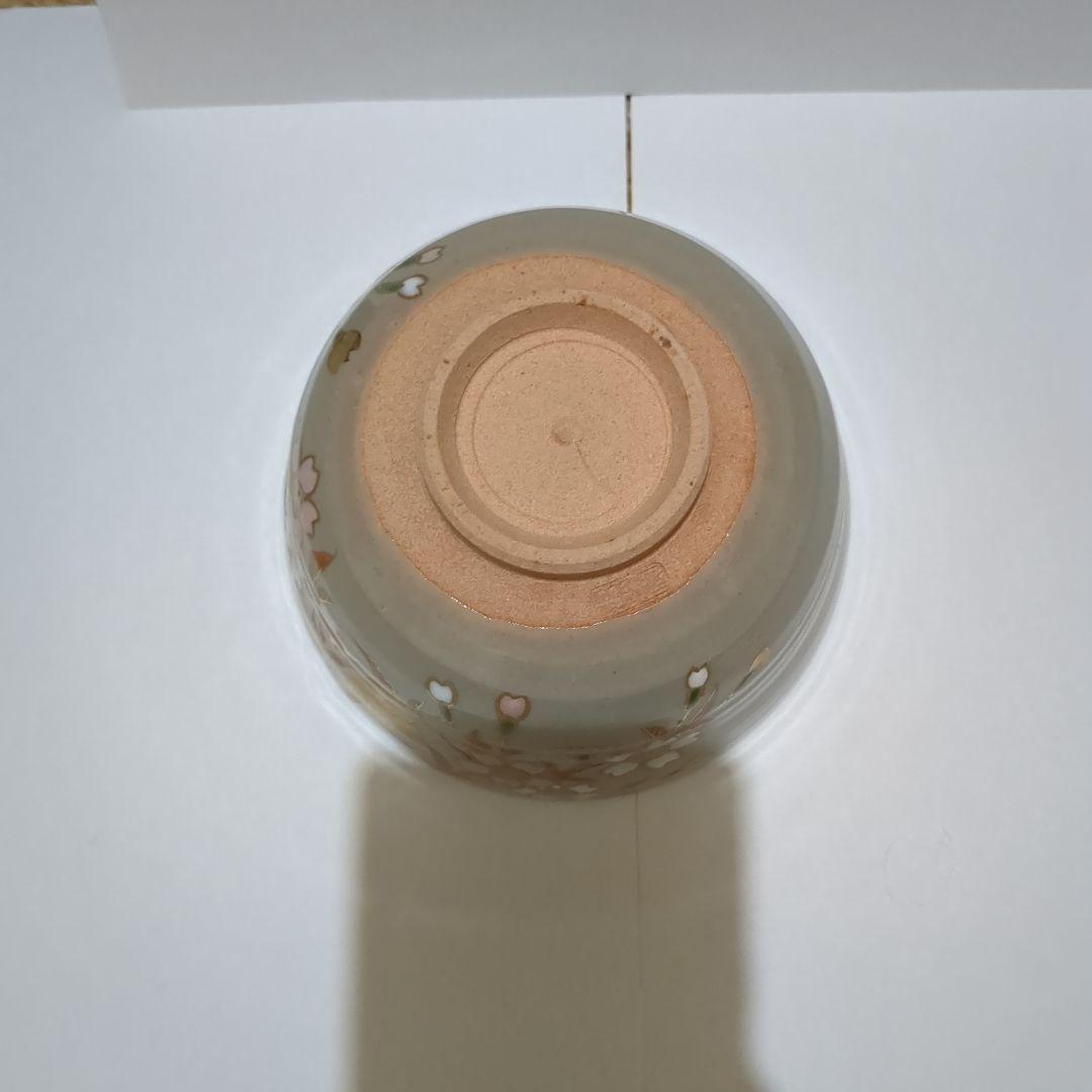 お茶碗　グレー　桜柄　グレーにピンクと白　茶碗　茶道具　茶道　稽古　茶会