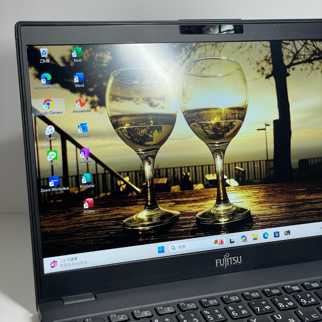 第10世代i7 富士通 U9310 ノートPC メモリ16GB 薄型軽量 SSD
