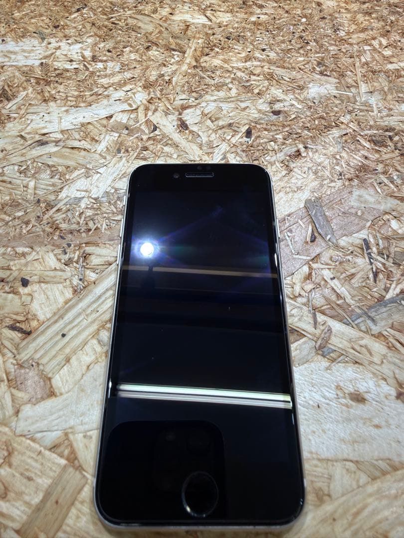 iPhone SE 第2世代　極美品