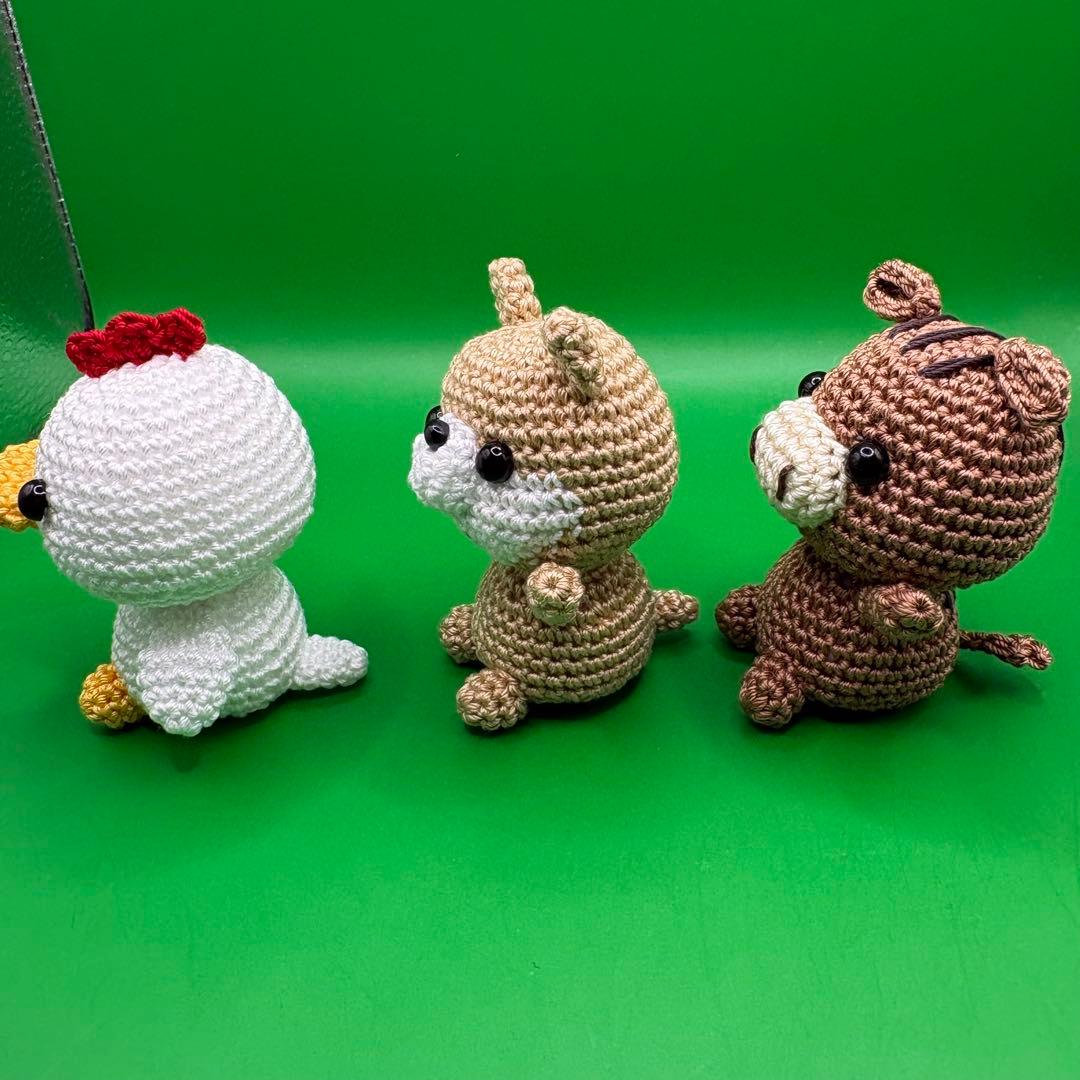 編みぐるみ ポトスです