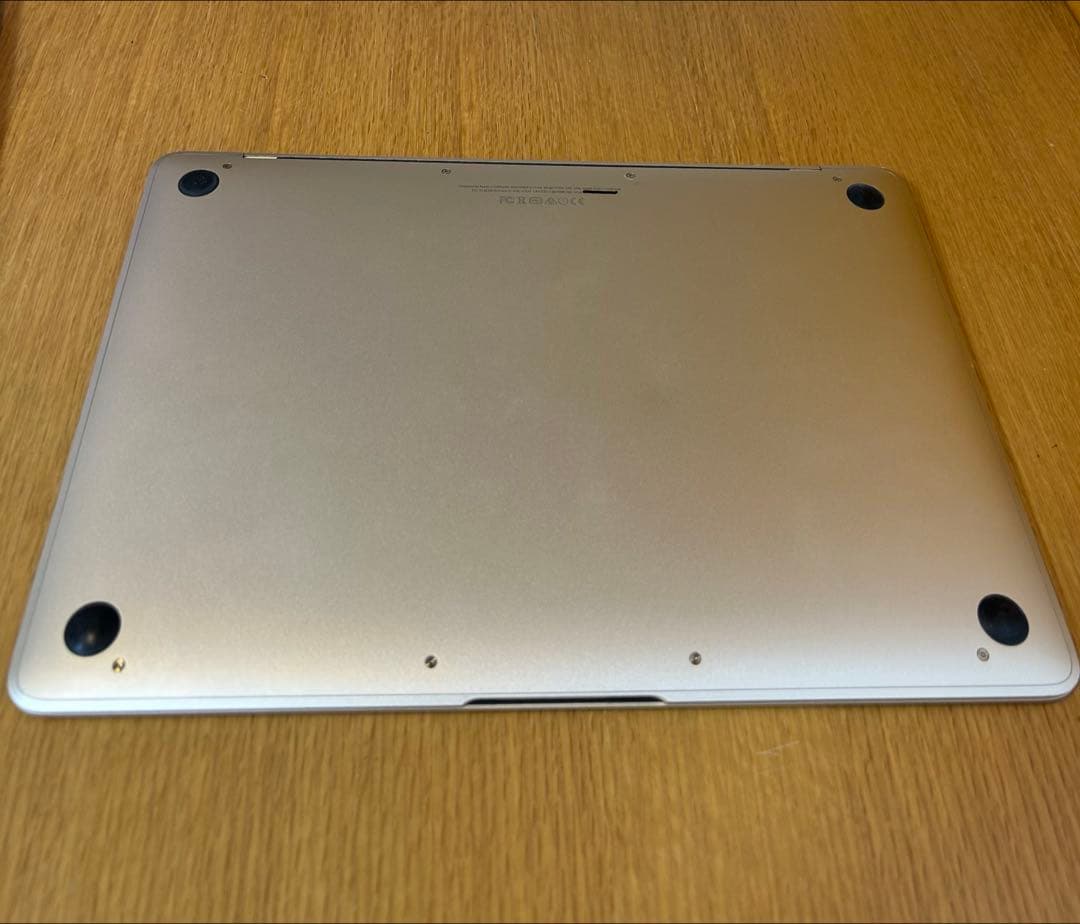 Apple MacBook Retina12インチEarly2015 A1534