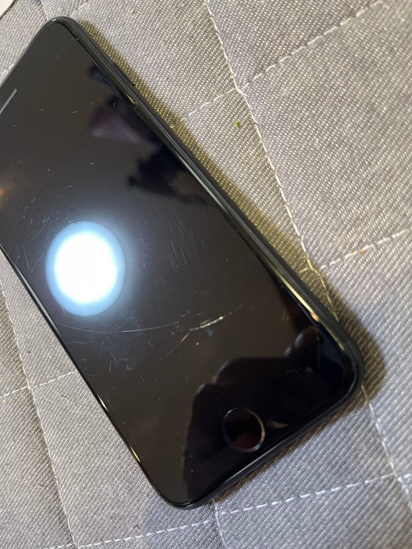 【付属品：新品】Apple iPhone SE 第2世代 128GB 黒