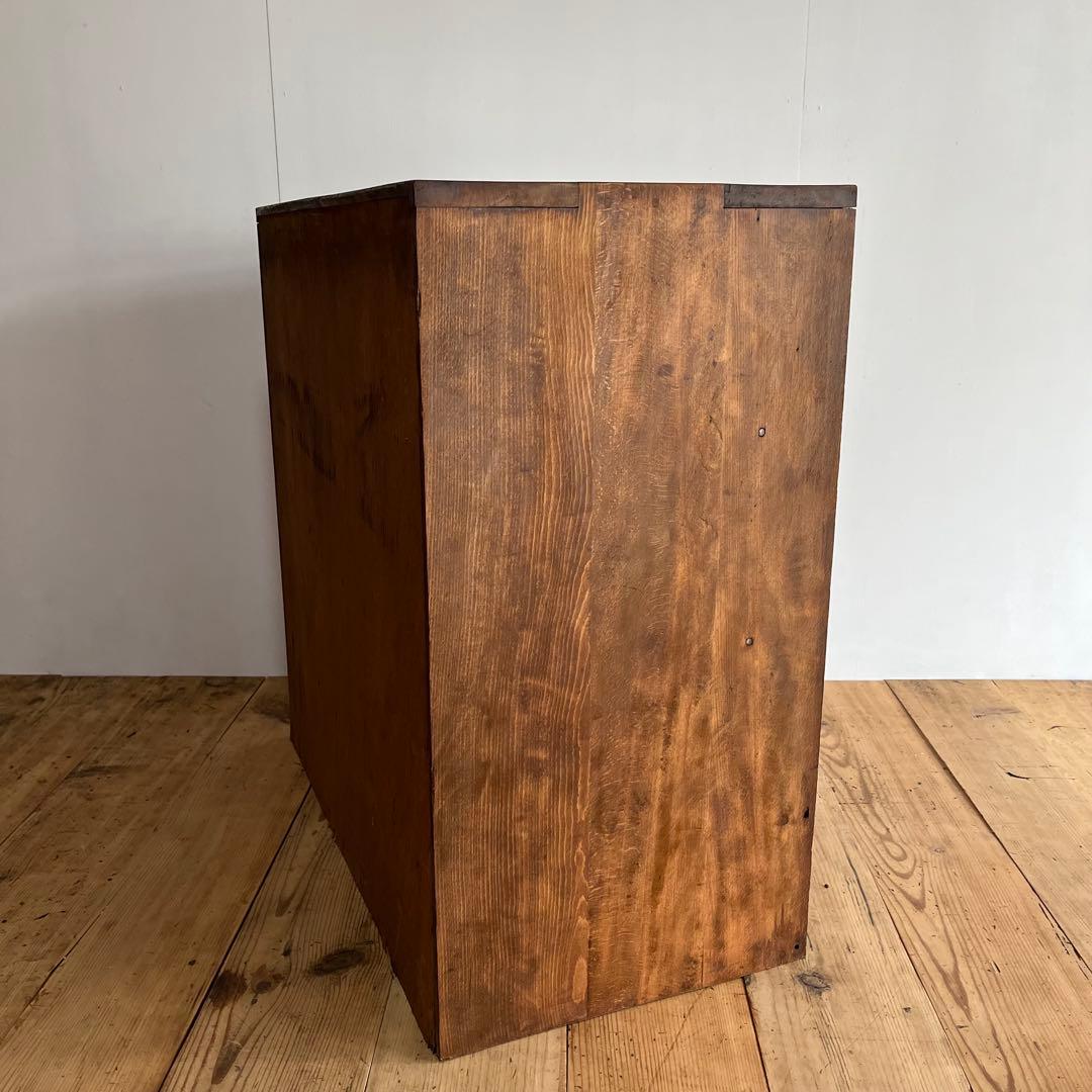 アンティーク チェスト 食器棚 本棚 飾り棚 レトロ z782