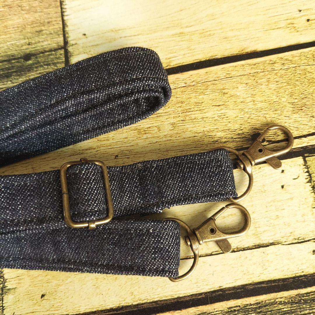 刺繍デニムバック　No.679　デニムリメイク　刺繍バック　スマイリー