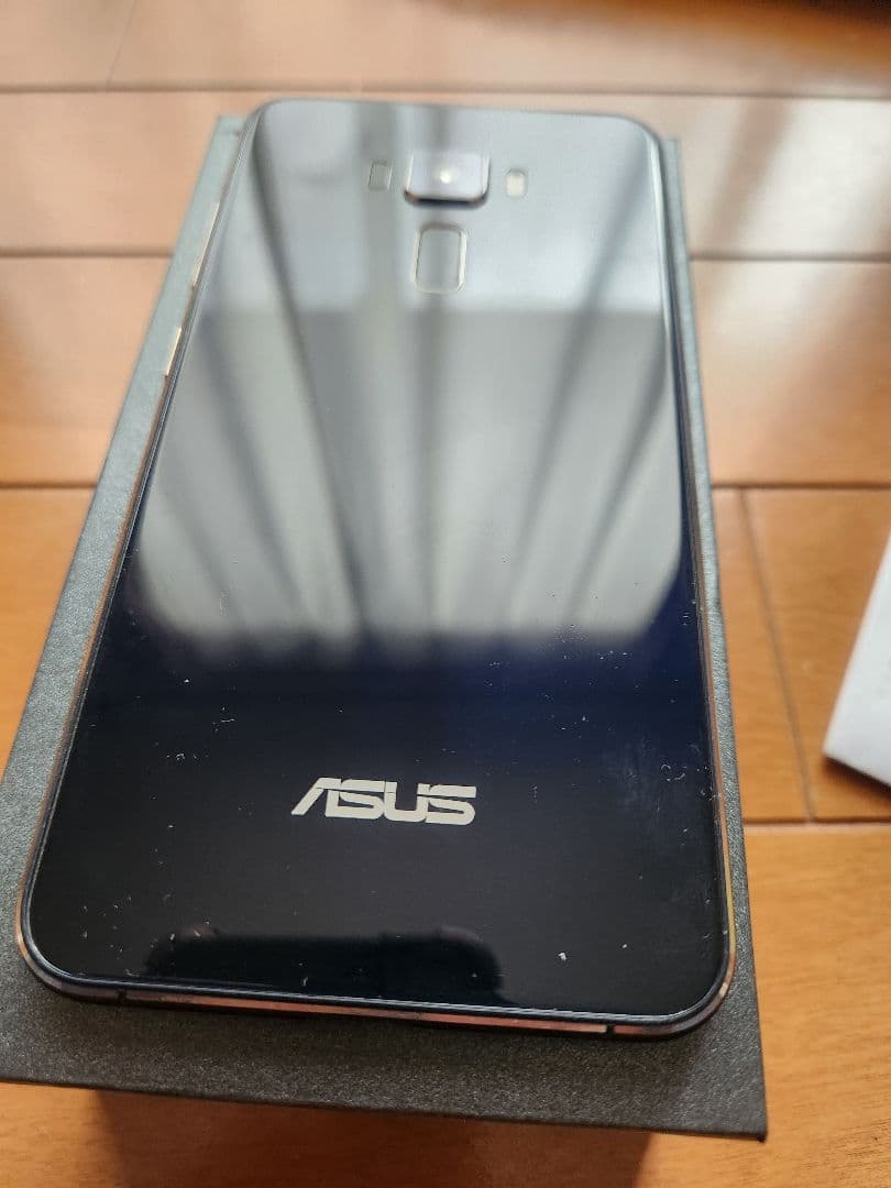 ASUS Zenfone3 ZE552KL Zenfone ブラック 黒