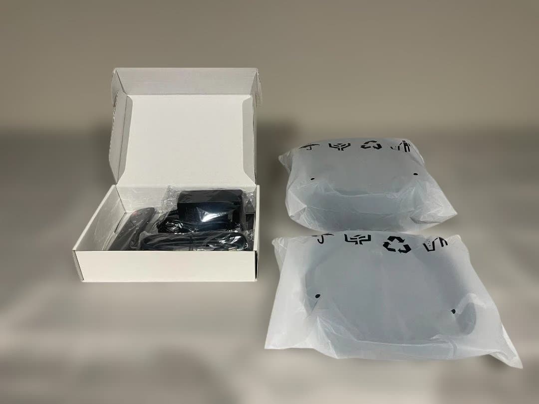 iFanr UX2 1080P WiFi/Bluetooth 小型プロジェクター