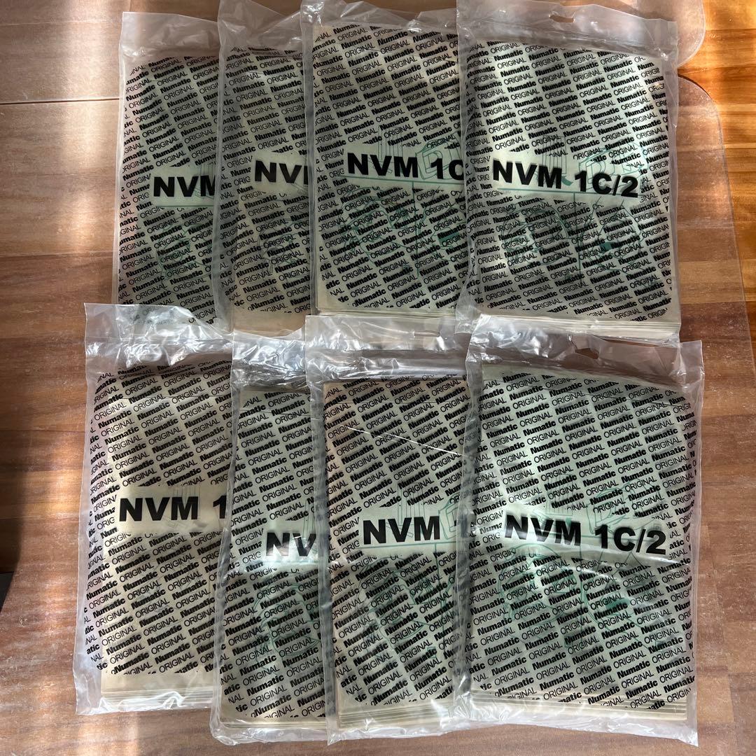 Numatic Henry ヘンリー　掃除機　海外仕様　変圧器セット