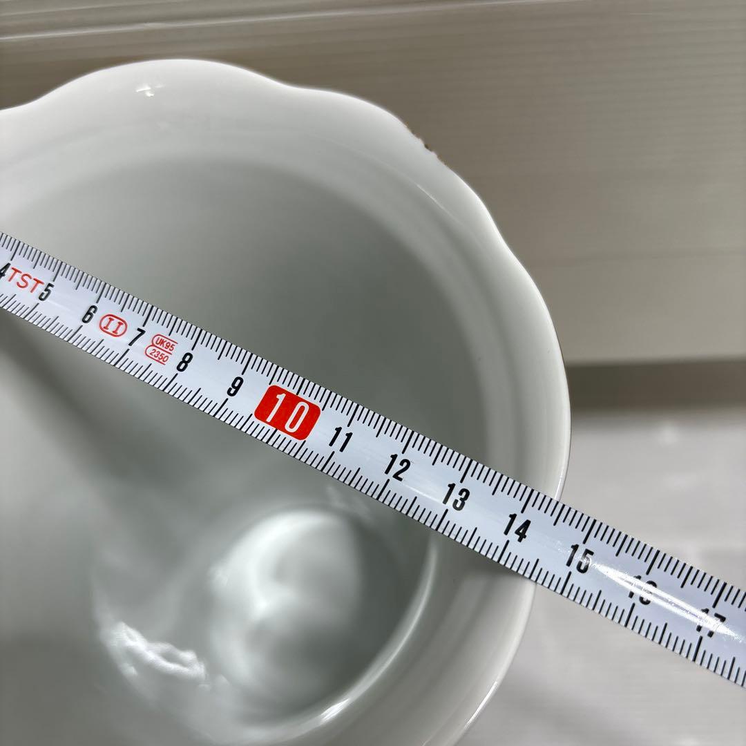 花瓶　アルフォンス.ミュシャ