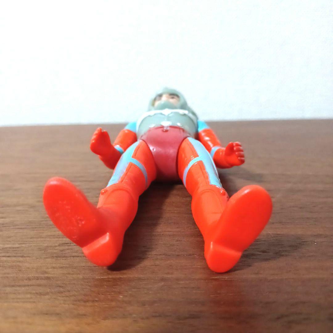 ウルトラマンシリーズ隊員「ZAT」「TAC」「MAT」ソフビフィギュア3体セット