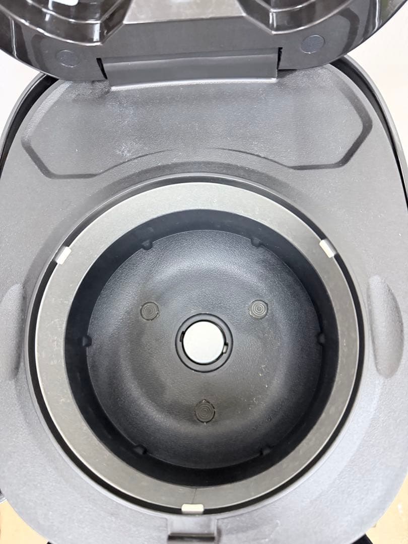 Panasonic IH ジャー炊飯器 SR-KT067（2017年製）