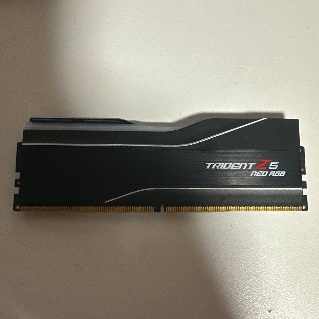 メモリー Trident Z5 Neo RGB DDR5 6000MHz 16GB