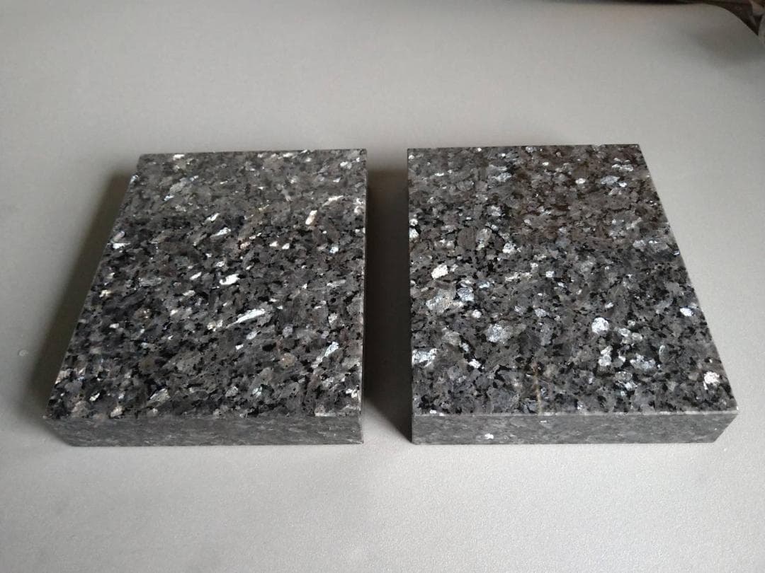 最高級　天然御影石【ブルーパール】オーディオボード●230×180×40　2枚●