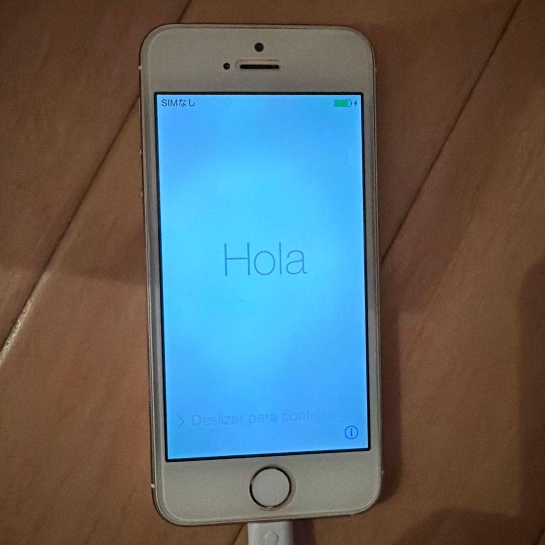 Apple iPhone 5s 64GBゴールド本体、箱とイヤホン(未使用)付き