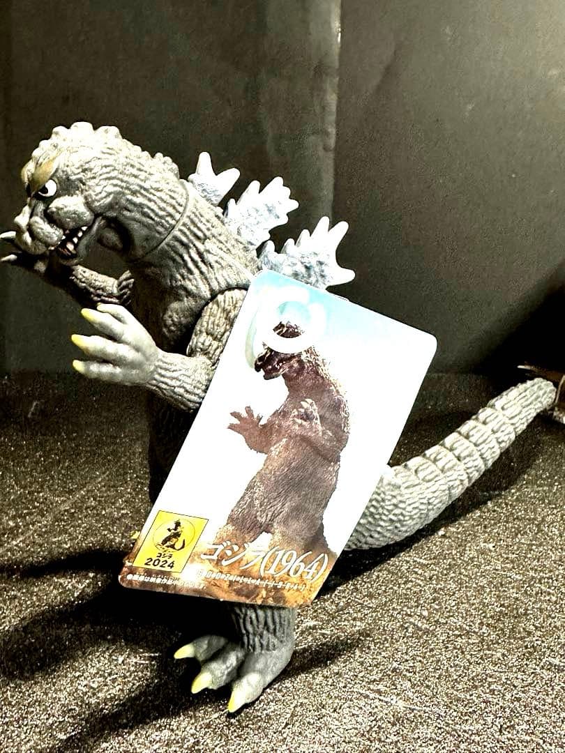 ゴジラ・ストア限定ゴジラ１９６４(モスゴジ)名古屋城襲撃