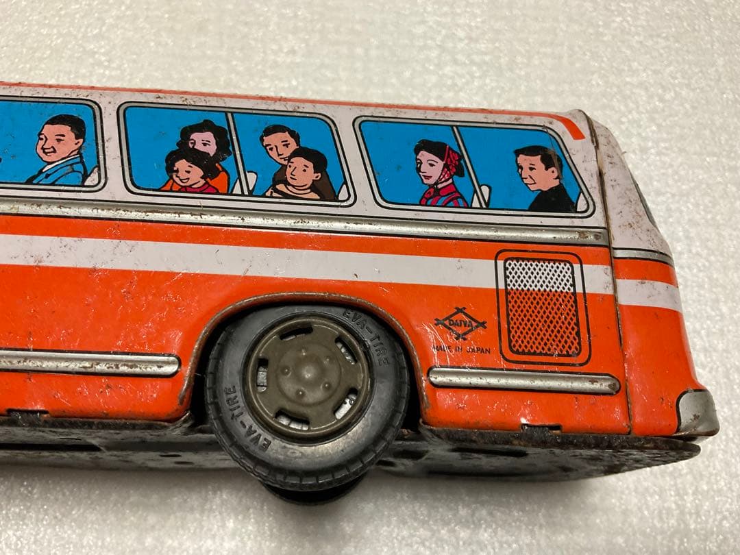 日本観光バス／ブリキカー。DAIYA社製。【キズとか錆がございます】。