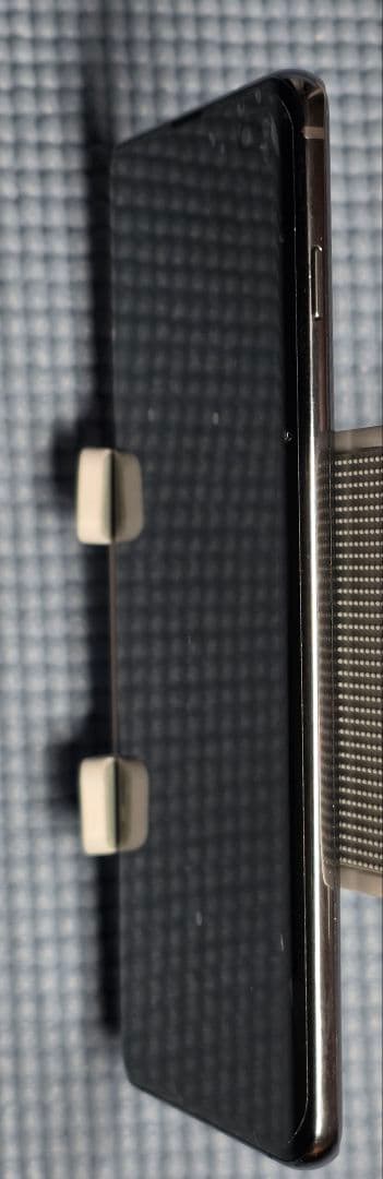 Samsung Galaxy S10+　au　SCV42