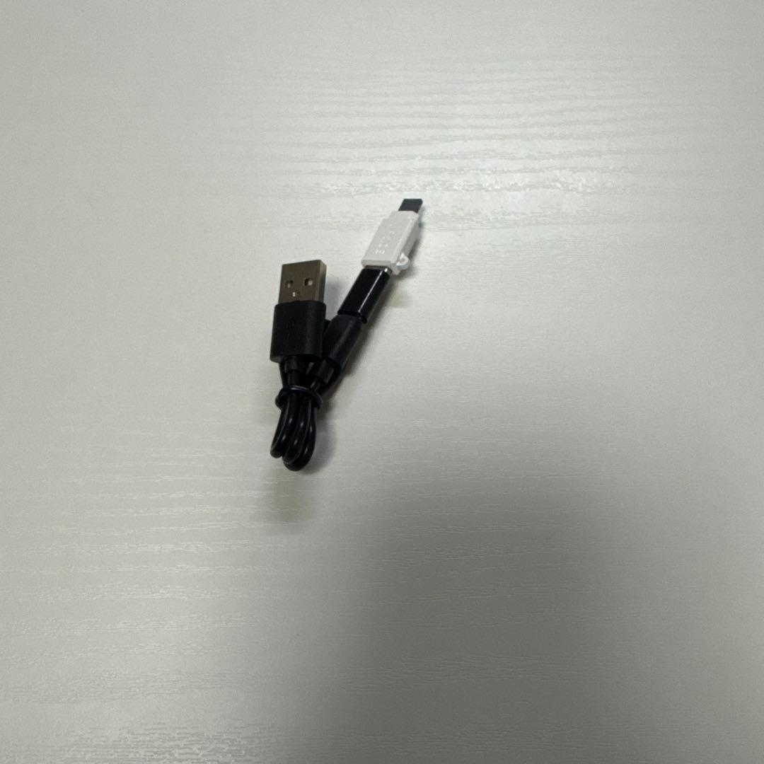 Apple iPhone XR 64GB simフリーホワイト