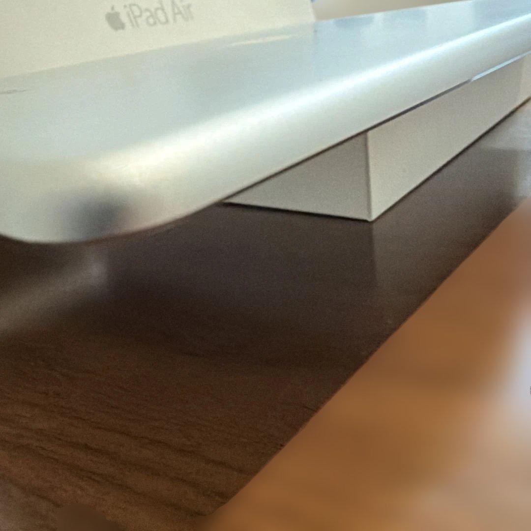 【美品】Apple iPad Air シルバー 本体　32G A1567