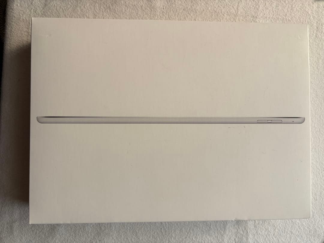 【美品】Apple iPad Air シルバー 本体　32G A1567