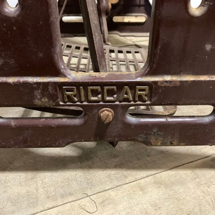 期間限定値下げ【アンティーク】リッカーミシン　足踏みミシン脚　ミシン台