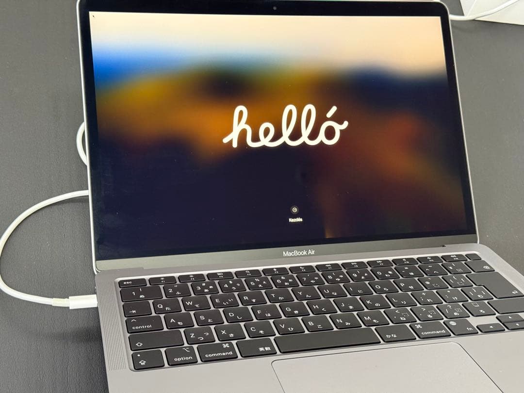 MacBook本体 Apple MacBook Air 13.3 M1 16GB 1TB A2337