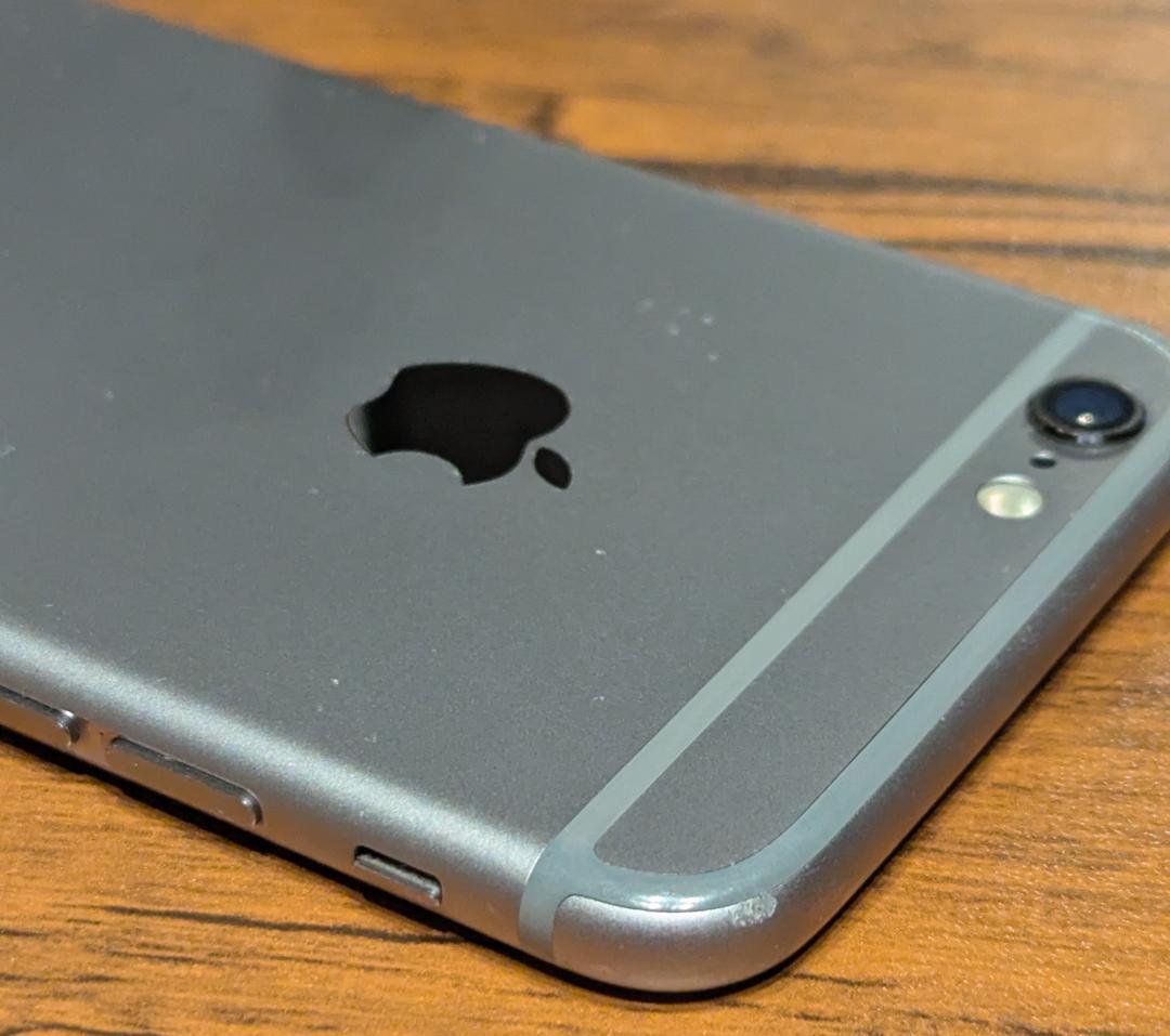 iPhone 6s 32GB スペースグレイ バッテリー87% 動作◎