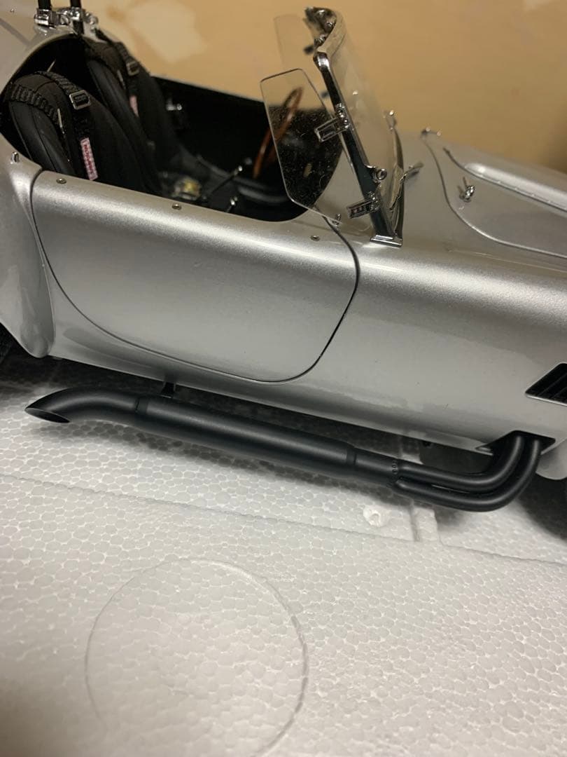 絶版完売品　京商SHELBY COBRA 427 S/C 1/12シルバー未展示