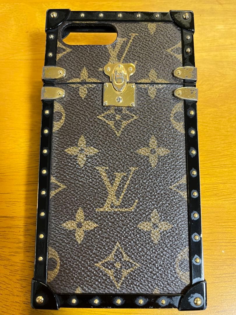 【値下げ】ルイヴィトン スマホケース 7plus/8plus 2つセット