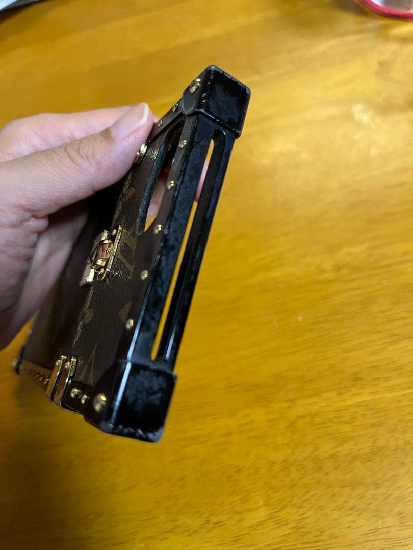 【値下げ】ルイヴィトン スマホケース 7plus/8plus 2つセット