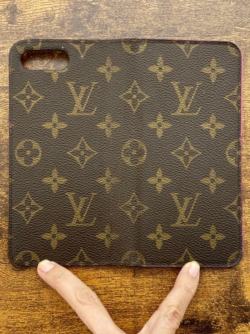 【値下げ】ルイヴィトン スマホケース 7plus/8plus 2つセット