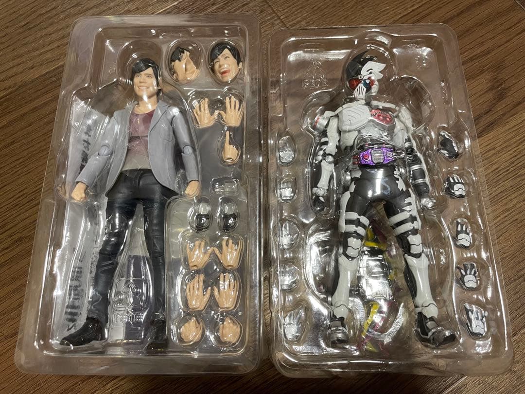 SHFiguarts 檀黎斗神　仮面ライダーゲンム