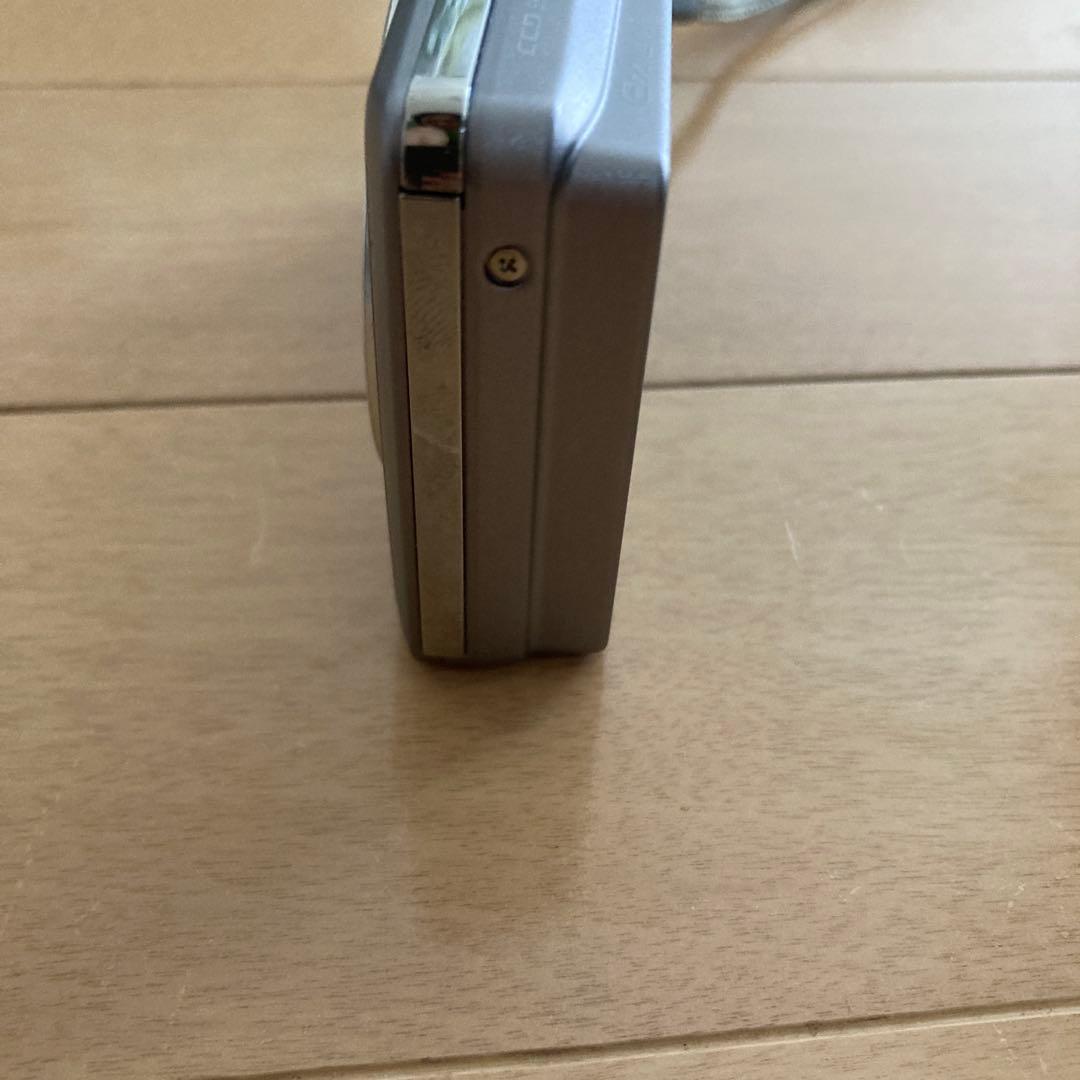 CASIO EXILIM 10.1メガピクセル EX-Z270