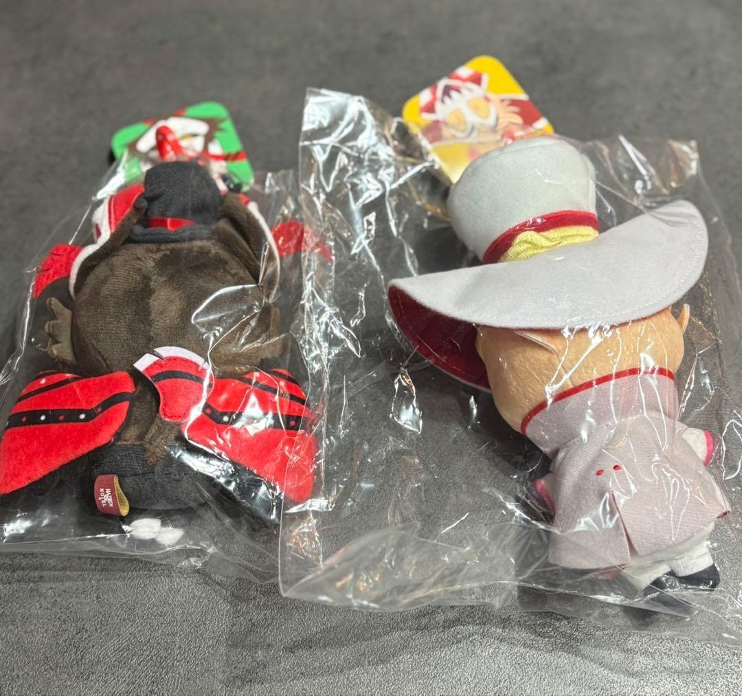 公式　ハズビンホテル　おすわりマスコット　ルシファー　ハスク　ぬいぐるみ