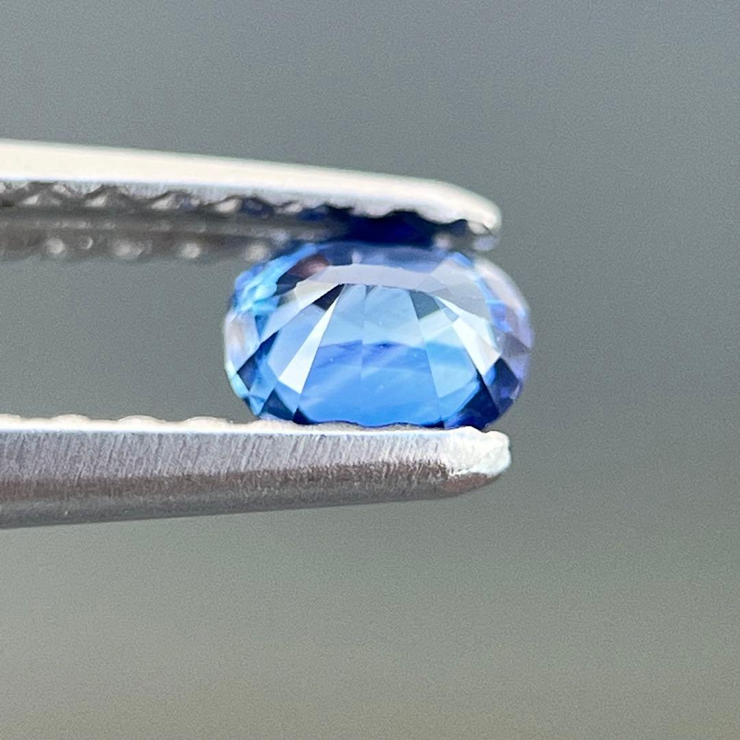 スリランカ産加熱天然ブルーサファイアルース