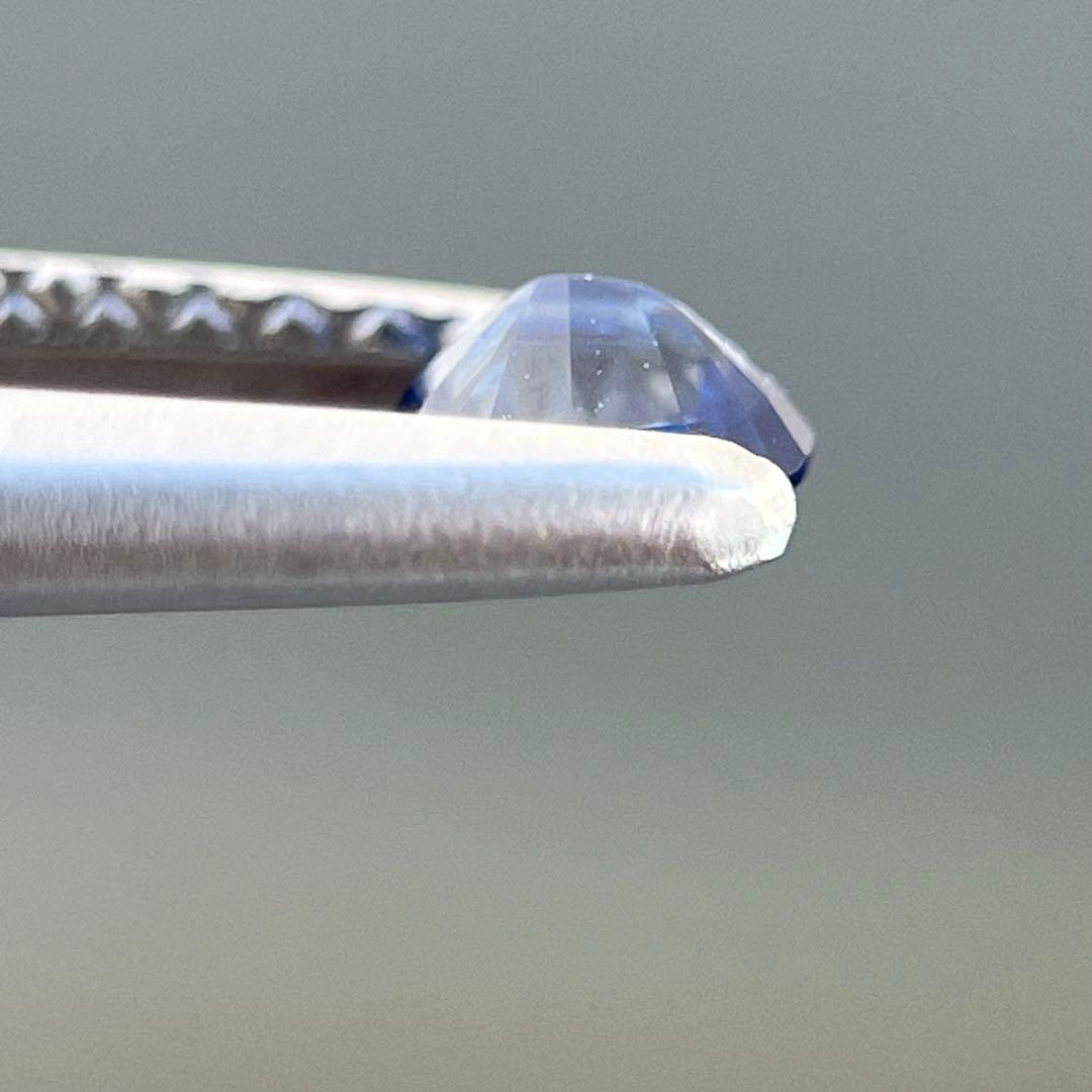 スリランカ産加熱天然ブルーサファイアルース