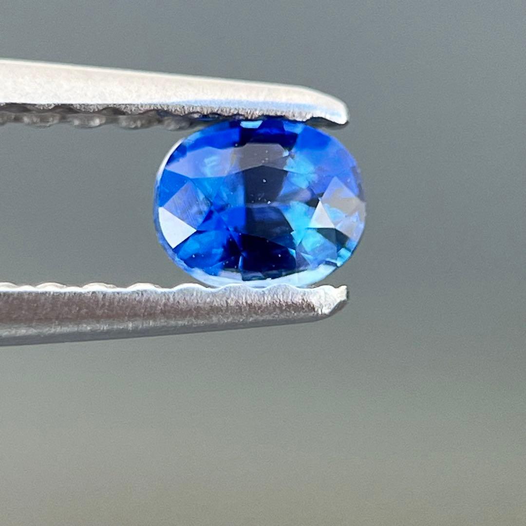 スリランカ産加熱天然ブルーサファイアルース