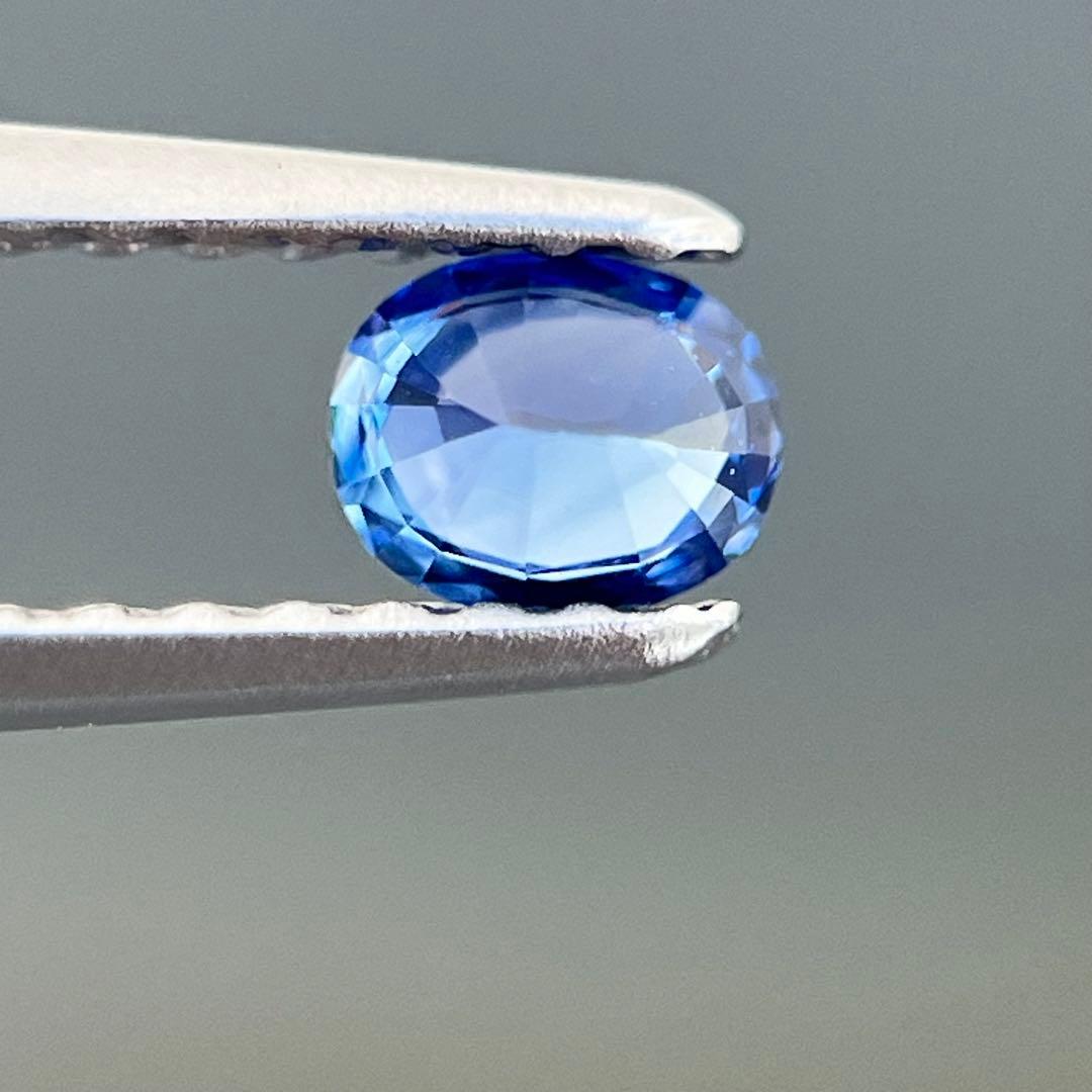 スリランカ産加熱天然ブルーサファイアルース