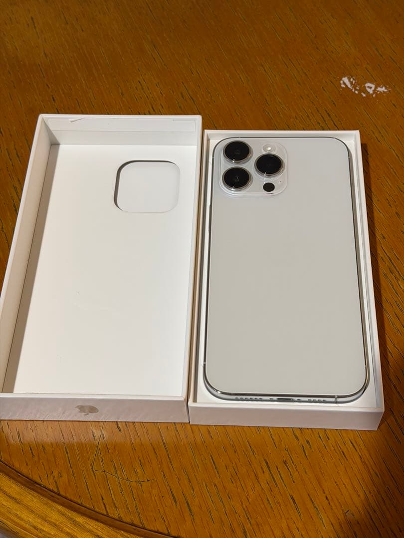 iPhone 14 Pro Max 128GB シルバー SIMフリー