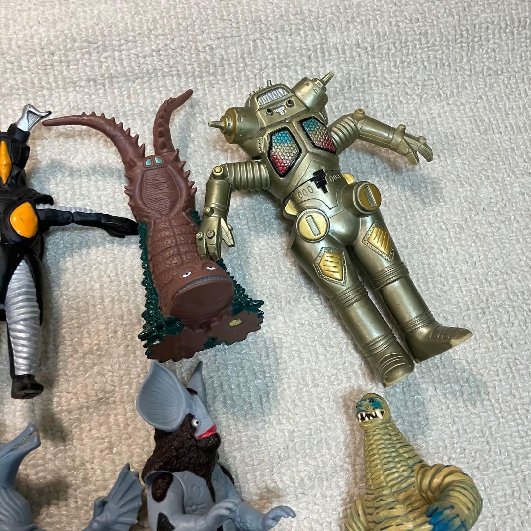 【まとめ売り】ウルトラマン怪獣超獣ソフビ22体　平成後半　おもちゃ玩具円谷英二
